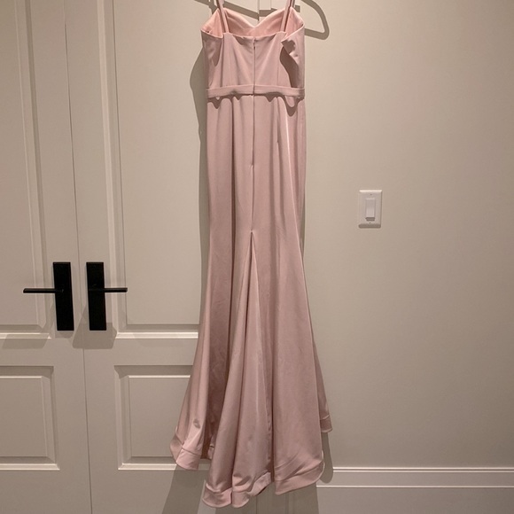 Jadore evening dress (Blush colour) - Picture 3 of 10